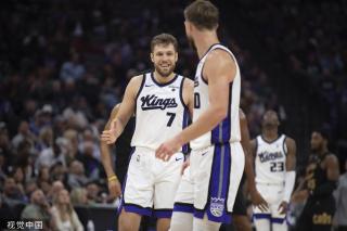 以迎合湿滑 以迎合湿滑